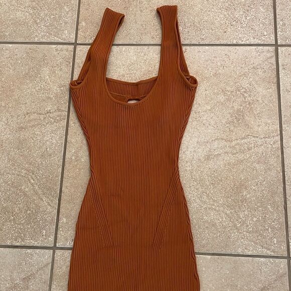 Aknvas Maddy Rib-Knit Women Dress - Small - Picture 9 of 13